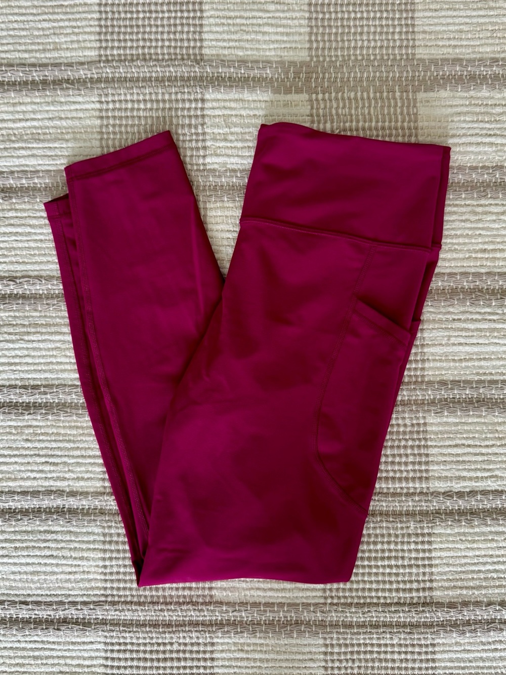 Old Navy High Waisted Powersoft 7/8 Pocket Leggings